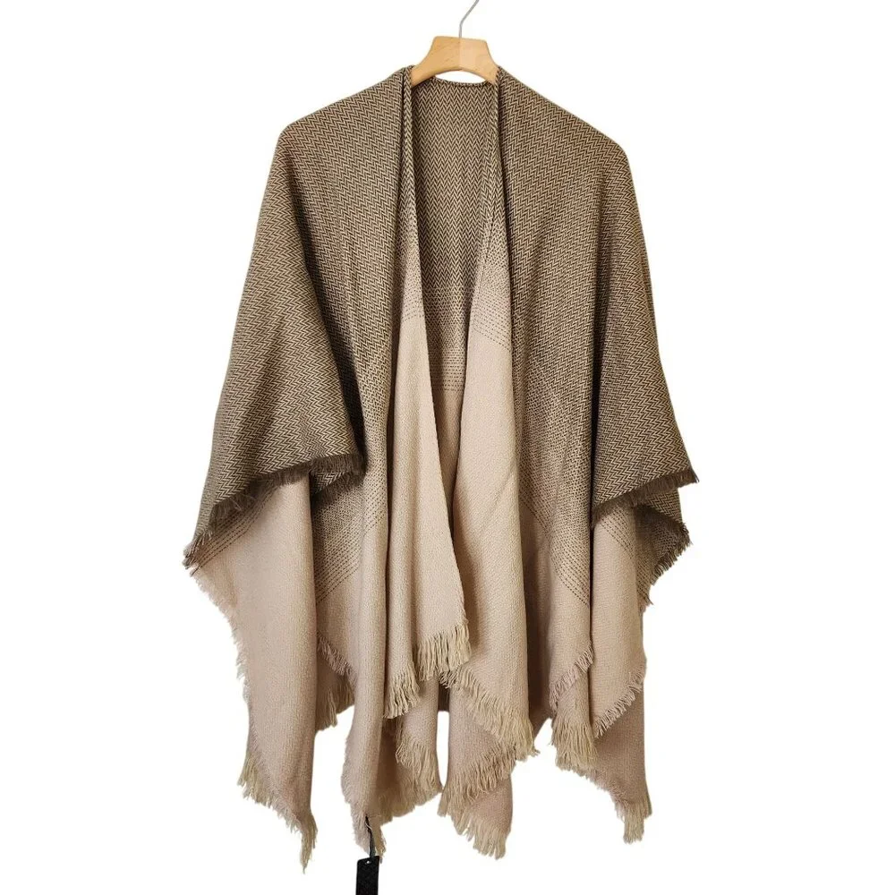 Massini Ombre Ruana One Size Beige Taupe Wrap Shawl Fall Winter Boho Prairie - Picture 2 of 11
